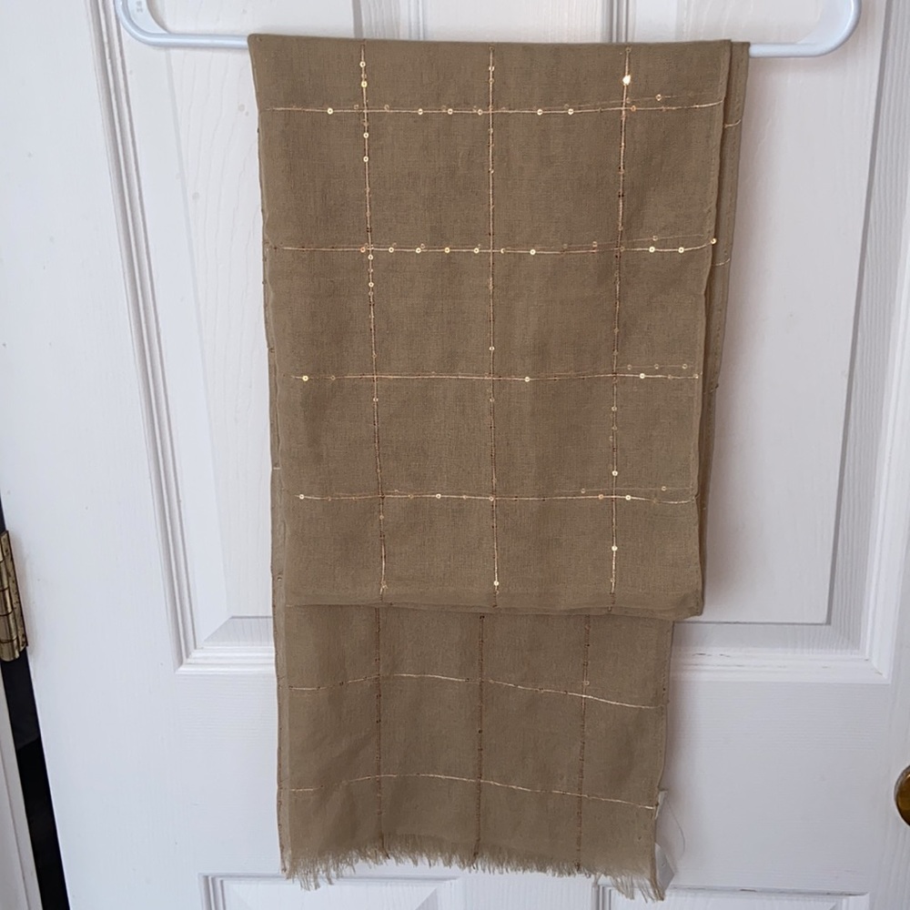 New C Est 1946 Women’s Scarf